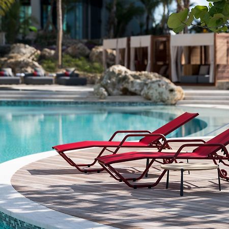 Kimpton Seafire Resort + Spa By Ihg West Bay Buitenkant foto