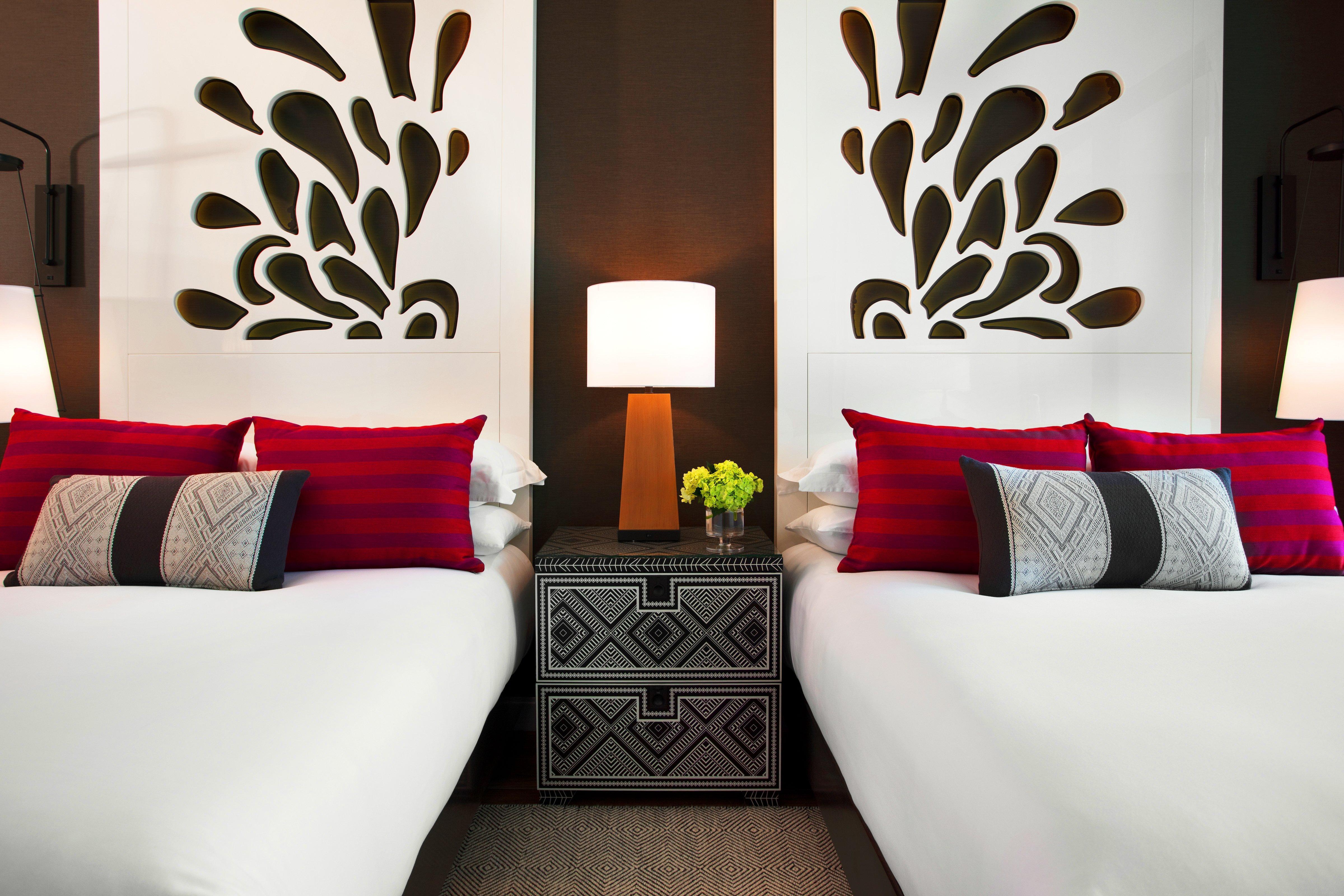 Kimpton Seafire Resort + Spa By Ihg West Bay Buitenkant foto