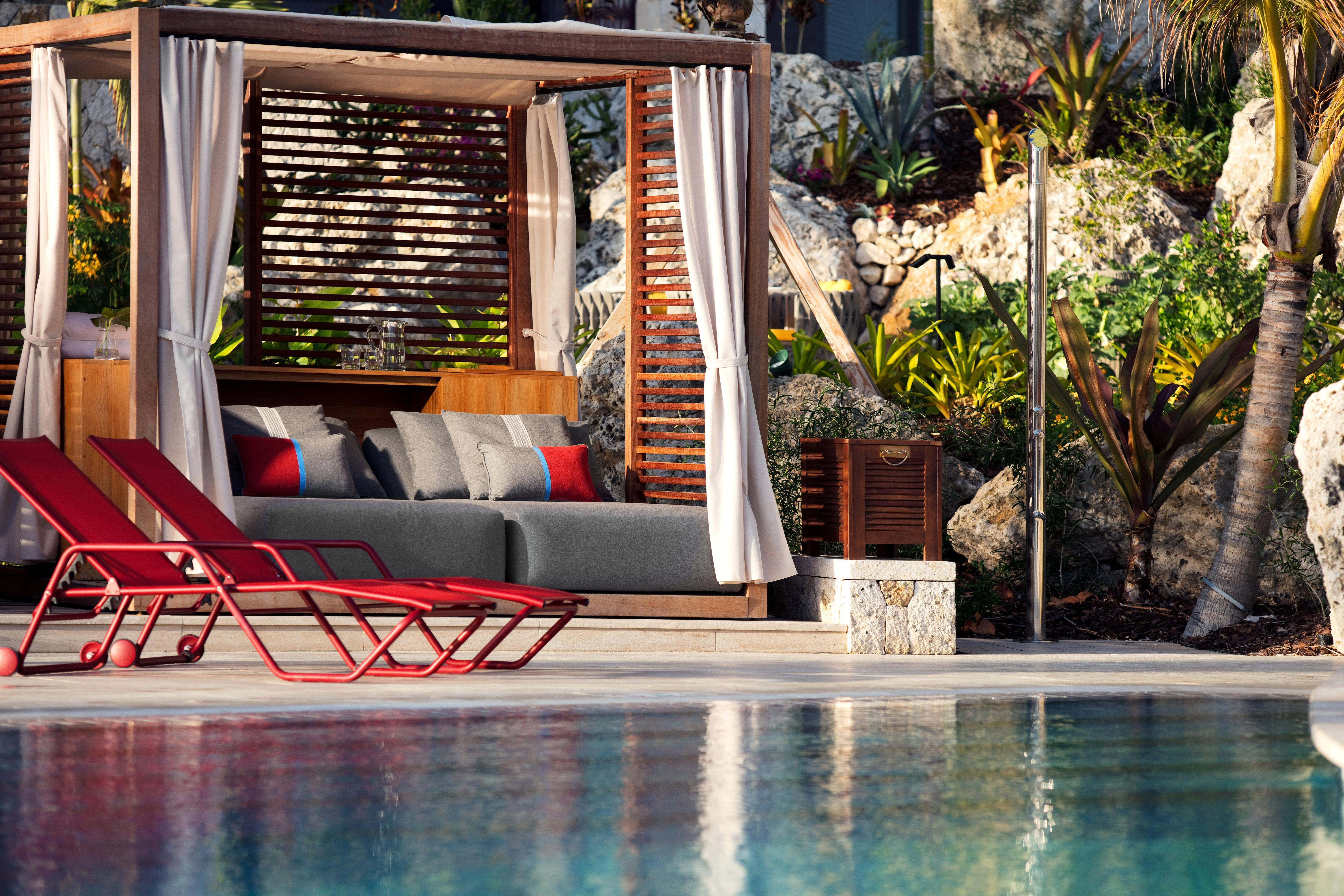 Kimpton Seafire Resort + Spa By Ihg West Bay Buitenkant foto