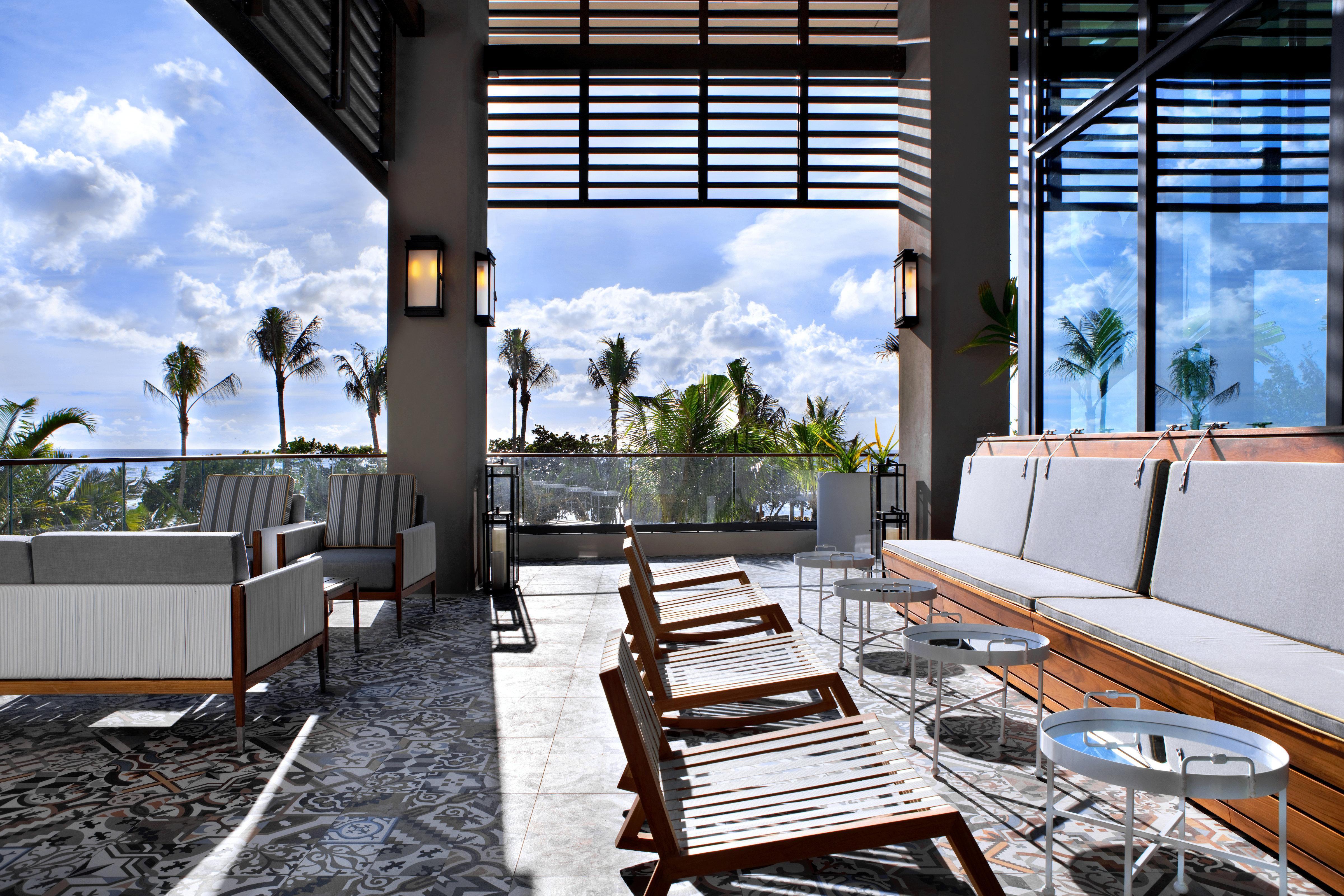Kimpton Seafire Resort + Spa By Ihg West Bay Buitenkant foto