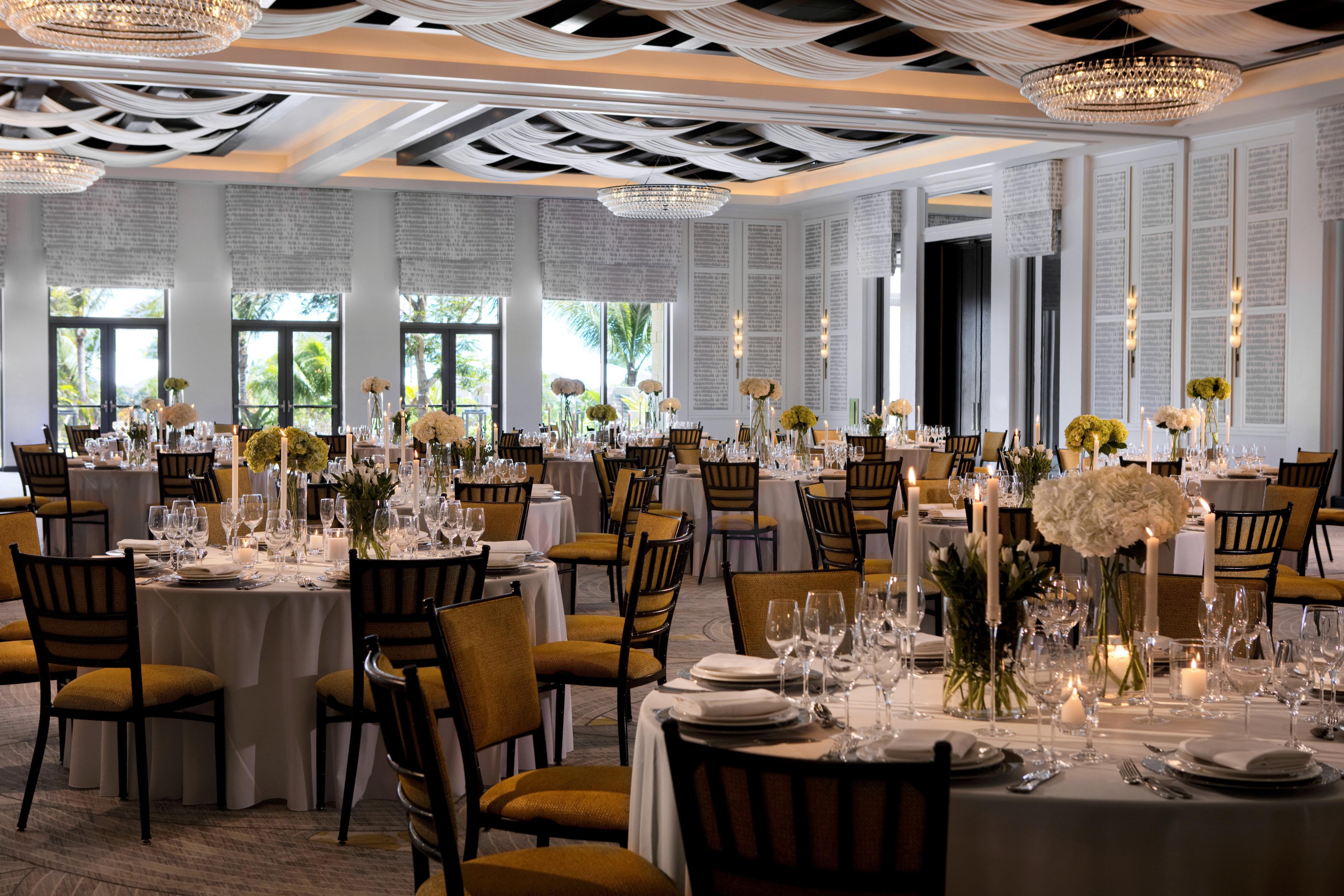 Kimpton Seafire Resort + Spa By Ihg West Bay Buitenkant foto