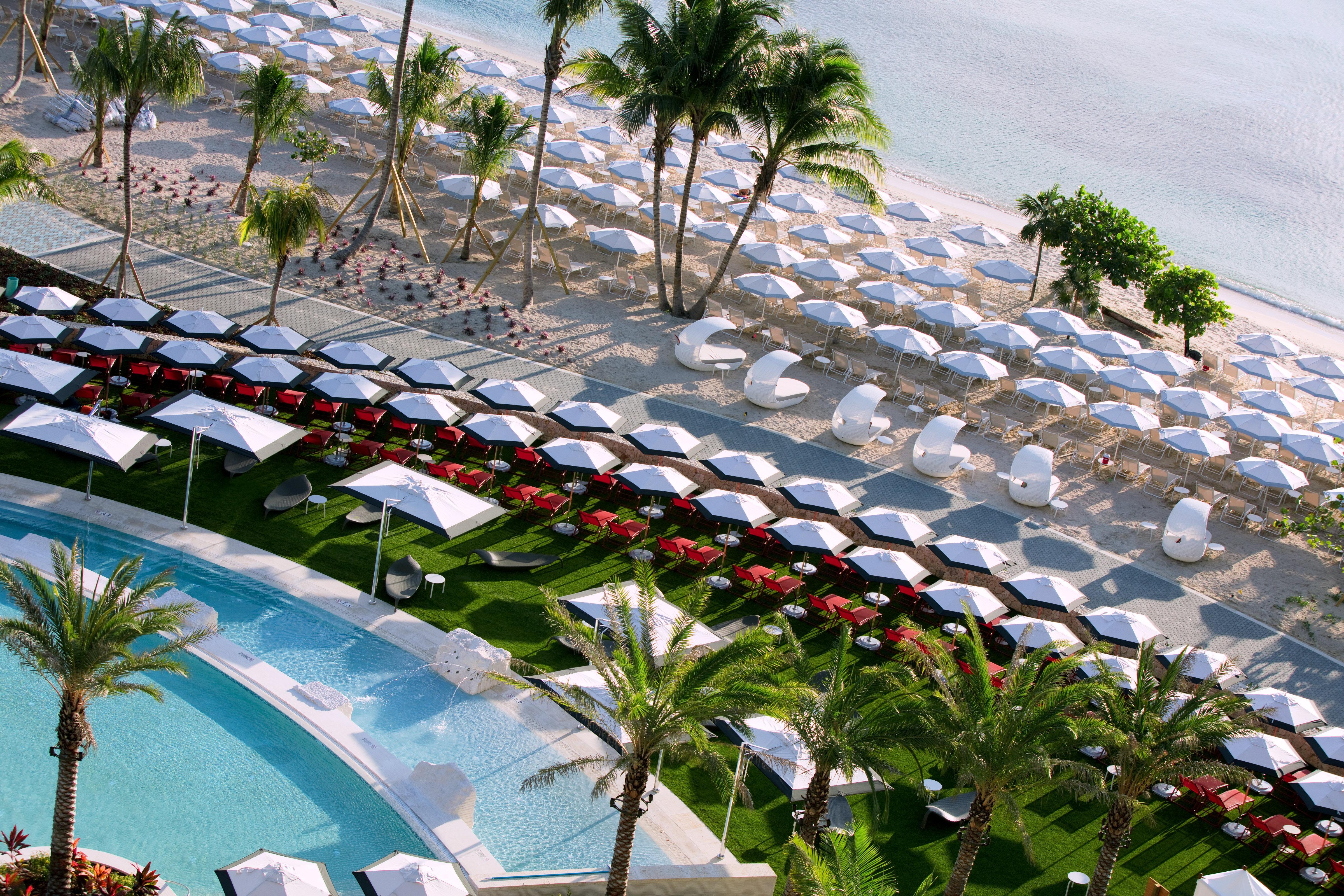 Kimpton Seafire Resort + Spa By Ihg West Bay Buitenkant foto