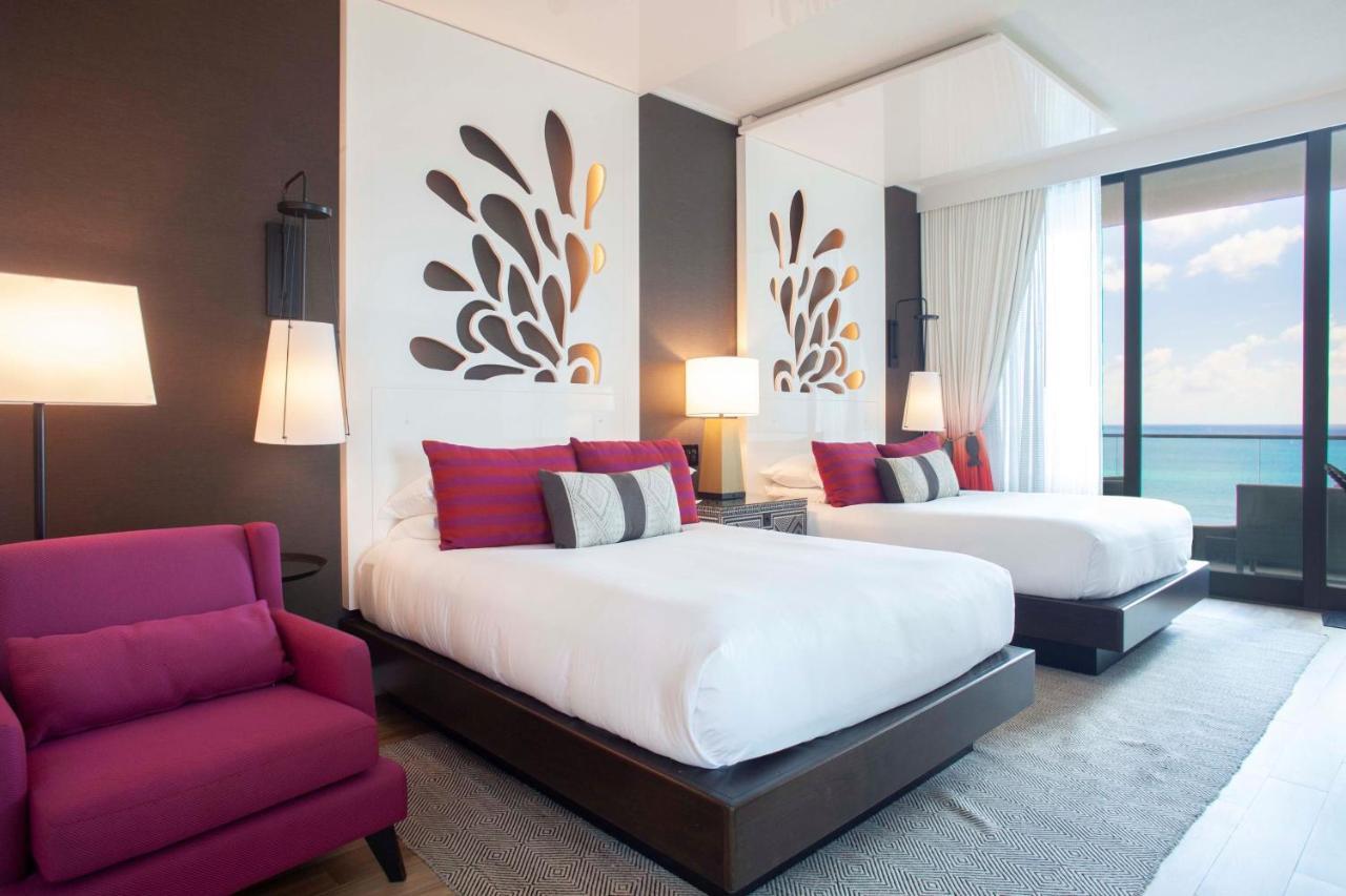 Kimpton Seafire Resort + Spa By Ihg West Bay Buitenkant foto