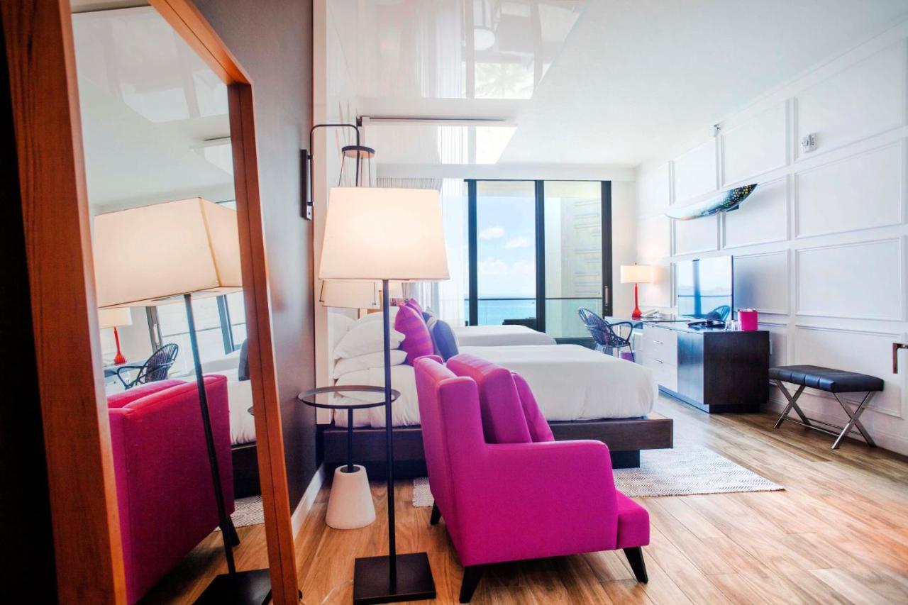 Kimpton Seafire Resort + Spa By Ihg West Bay Buitenkant foto