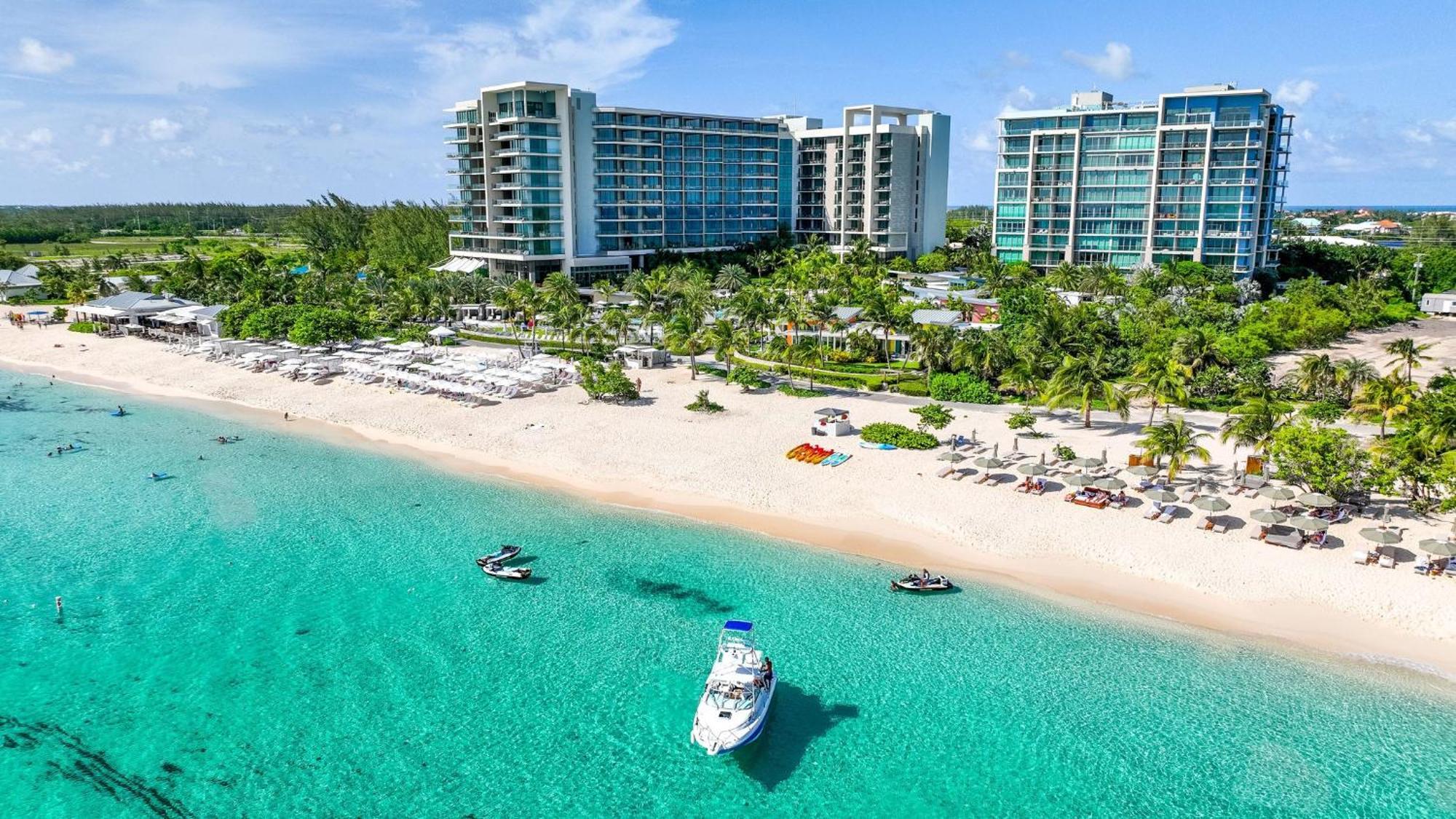 Kimpton Seafire Resort + Spa By Ihg West Bay Buitenkant foto