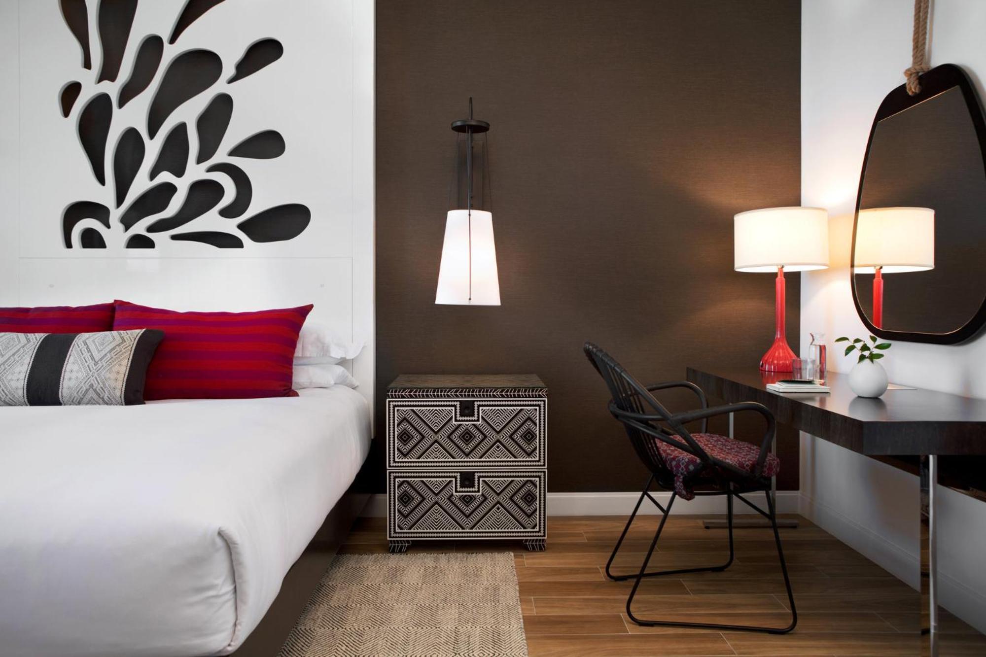 Kimpton Seafire Resort + Spa By Ihg West Bay Buitenkant foto